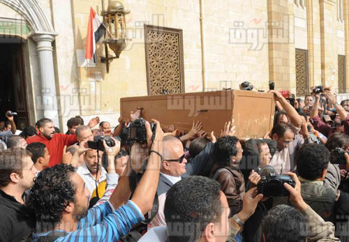جنازة الشاعر أحمد فؤاد نجم